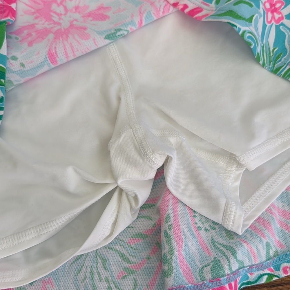 Lilly Pulitzer Zadora high-rise skort UPF 50+ Amalfi blue leaf it wild NWT med - Picture 6 of 9